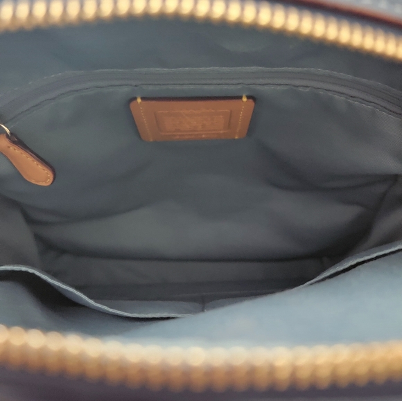Coach Court Backpack In Signature Denim - Picture 9 of 9